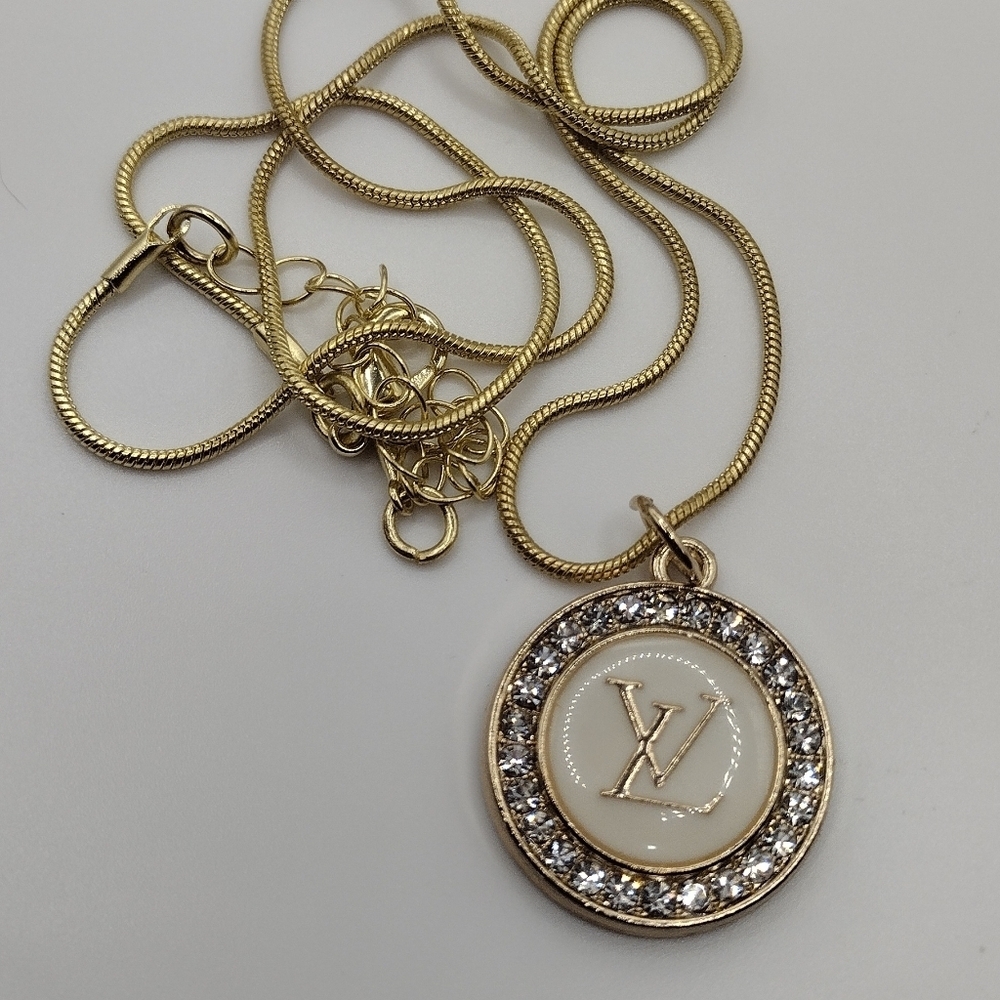 LOUIS VUITTON LV ZIPPER PULL CHARM GOLD tone metal, RHINESTONES 23mm